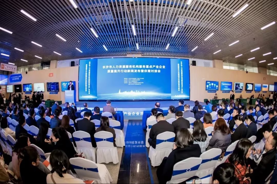 98f12c60-cd94-4323-abcc-bd0e2e26f9ef.jpg